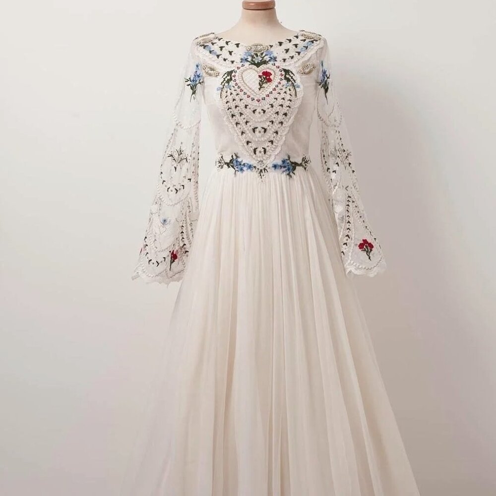 Folklorique Souffle dress by Chotronette